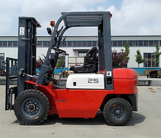 CPC25 Road Construction Machinery 2.5 Ton Diesel Forklift With Duplex Mast 3.0m Lifting Height