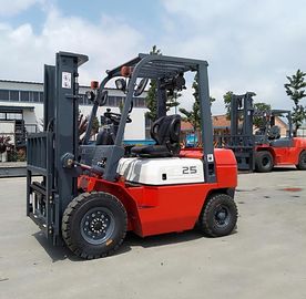 CPC25 Road Construction Machinery 2.5 Ton Diesel Forklift With Duplex Mast 3.0m Lifting Height