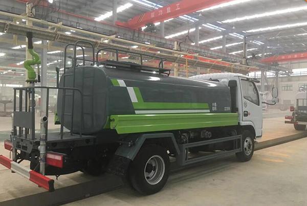 5CBM Capacity Water Tank Truck Water Hauling Truck With 2870CC Engine